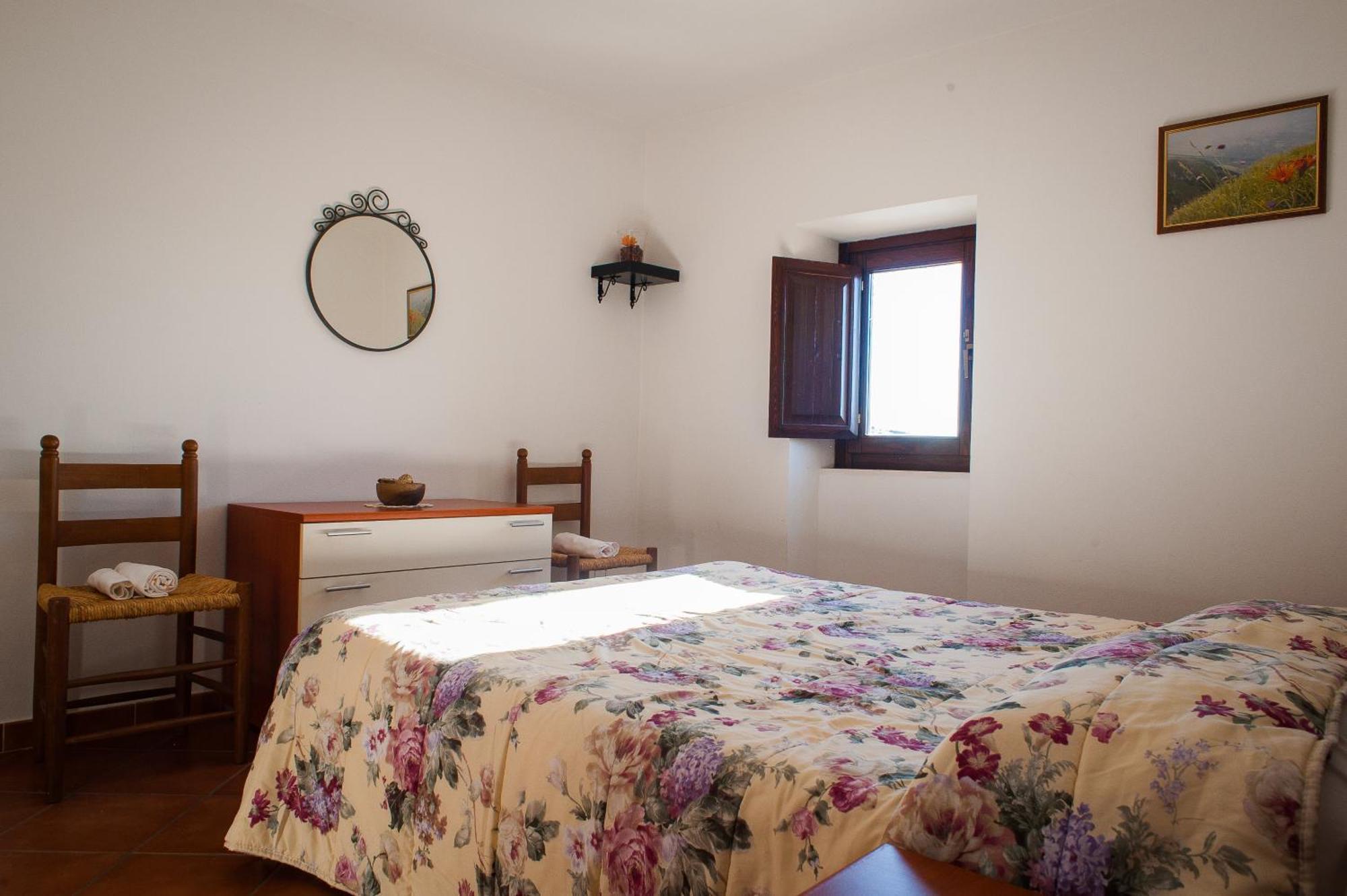 Casa Ladyhawke Leilighet Santo Stefano Di Sessanio Eksteriør bilde